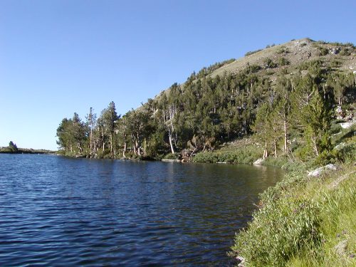 photo hidden lake